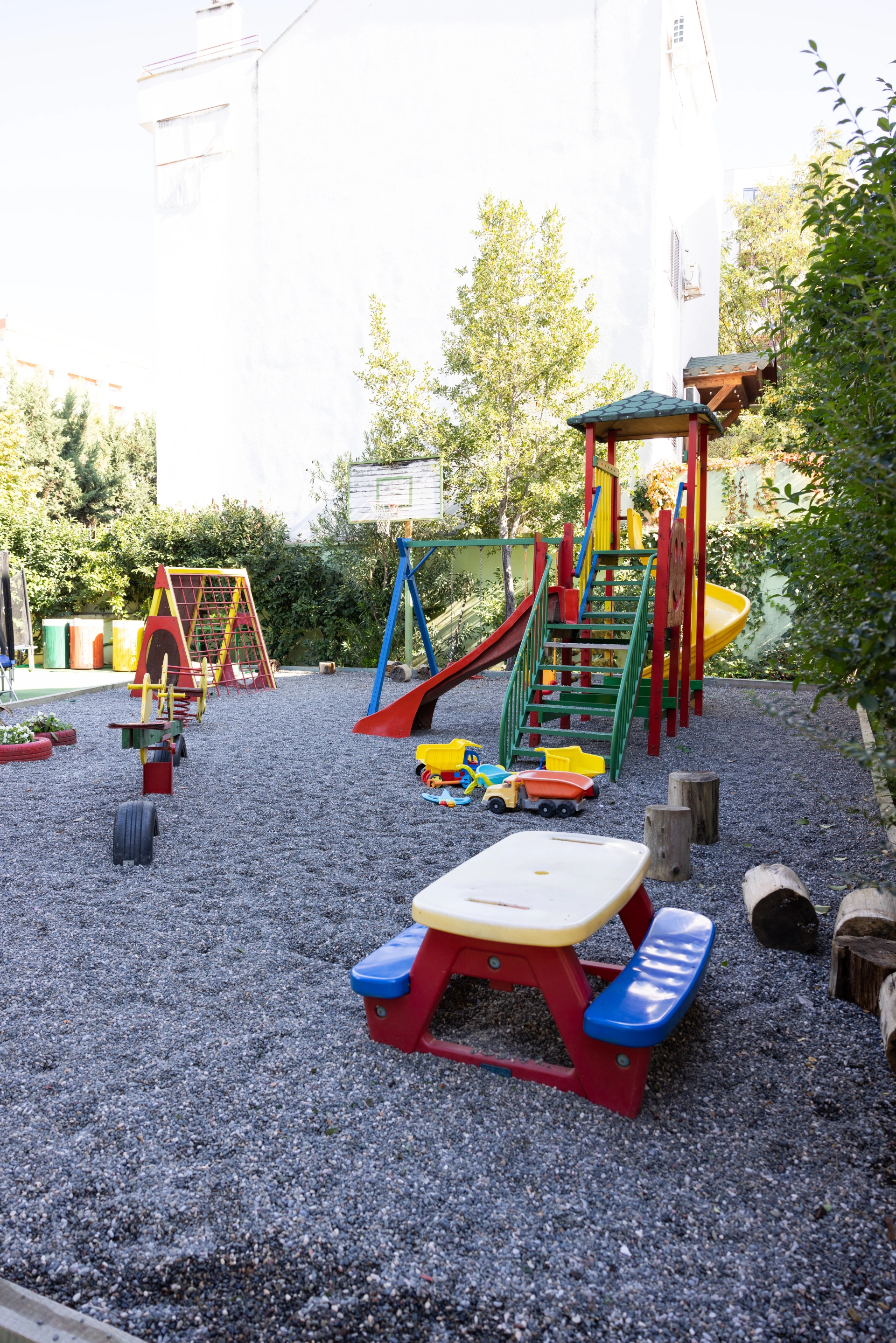 Kujdestari për Moshën e Tretë